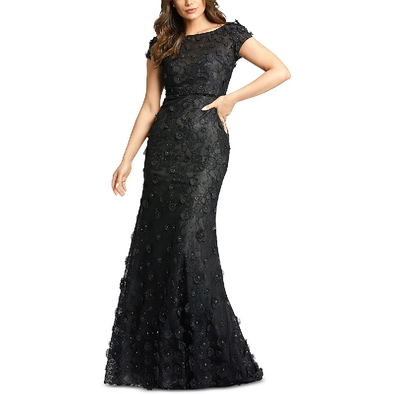 Halter Dresses for Chic Style -Mac Duggal Womens Applique Lace Evening Dress