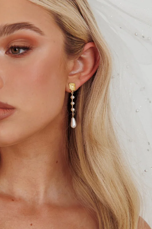 Maximalist Drop Earrings for Bling -Mercy Pearl & Crystal Drop Earrings Gold