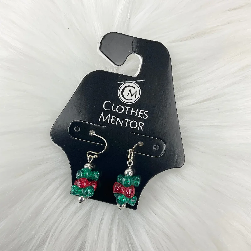 Retro Drop Earrings for Nostalgia -Earrings Dangle/drop By Clothes Mentor