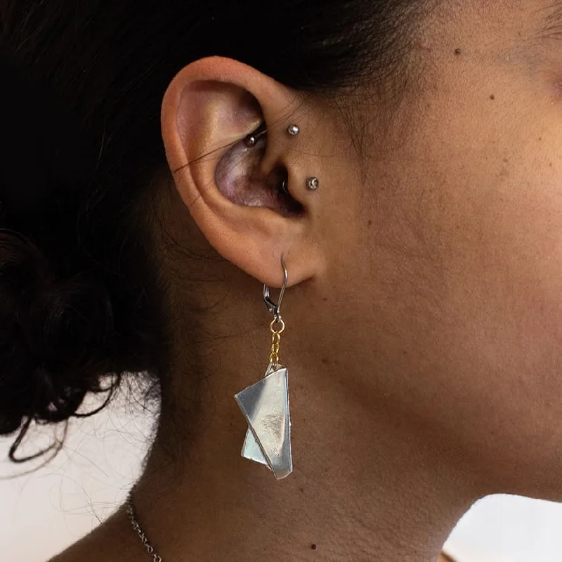 Lightweight hoop earrings for comfortable and all-day wear-Accolade Earings