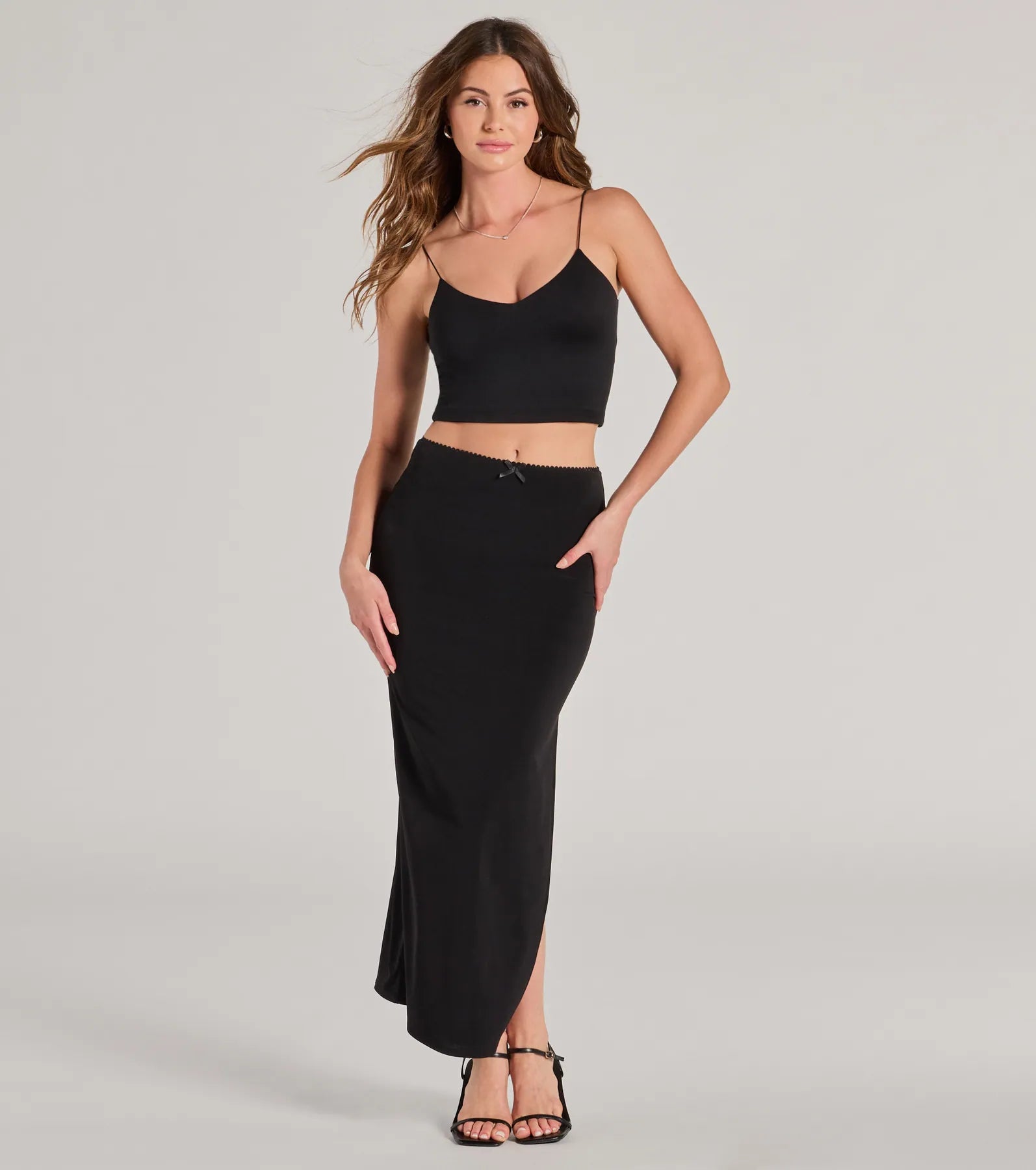 Stylish necklaces and pendants with diamonds for a glamorous and elegant look-Effortless Sleekness High Rise Slit Maxi Skirt