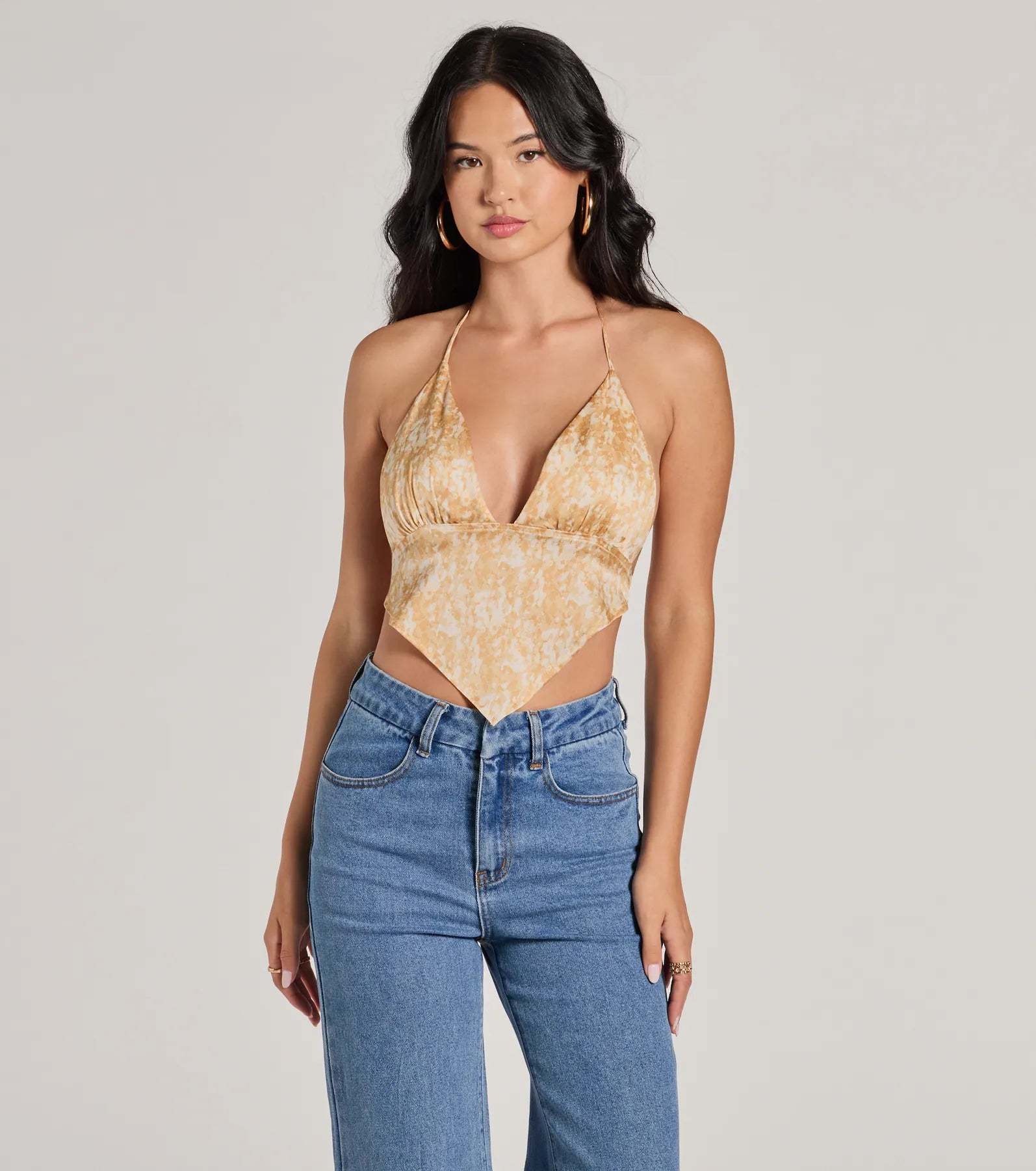 Necklaces and pendants with leaf-shaped designs for an earthy, organic feel-Summer Allure Abstract Print Satin Crop Top