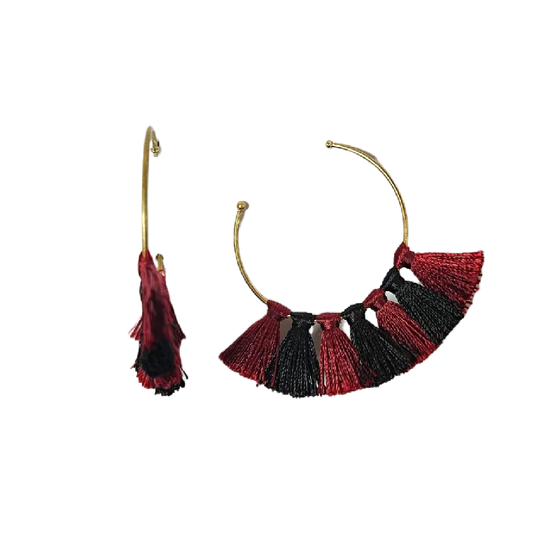 Trendy necklaces and pendants with statement pieces for a bold fashion statement-Carolina Gamecock Tassel Hoops - Garnet/Black